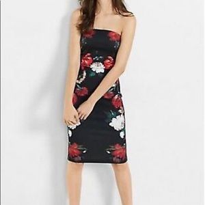 NWOT ⭐️Express bodycon floral strapless dress